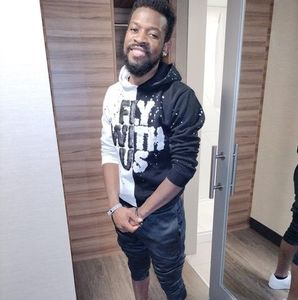 Meet your Posher, Johnny